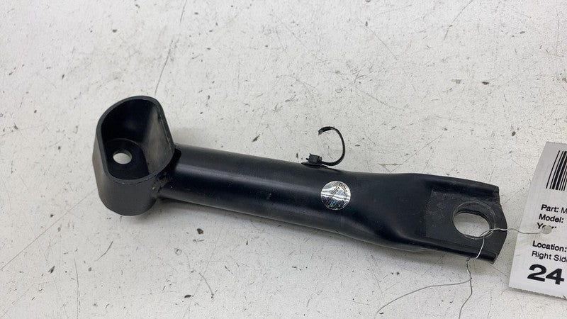 6852528 04 ⭕ 2014-2020 BMW i3 Passenger Side Strut Right Cross Brace Right RWD 6852528-04