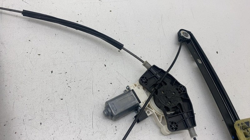 4KE837462 ⭕ 2019-2023 Audi e-Tron Front Side Door Window Regulator & Motor Right 4KE837462