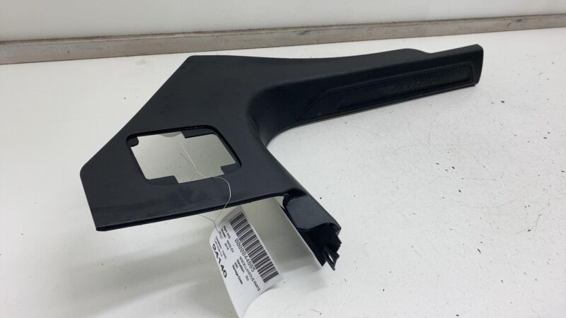 670040374 ⭕ 17-20 Maserati Levante Front Left Door Sill Scuff Plate Cover Panel  670040374