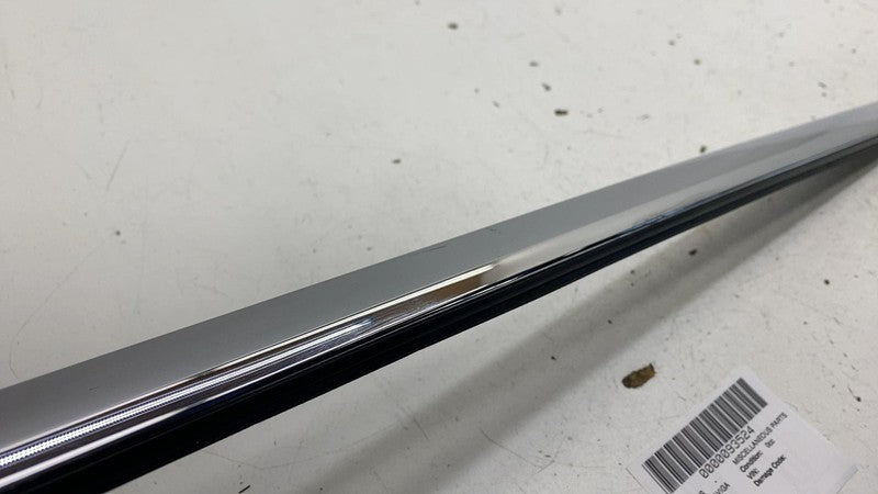 ⭕ 18-21 Lincoln Navigator Rear Left Side Door Window Belt Molding Chro