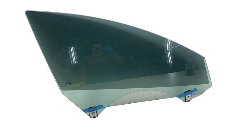 E9 43R-004530 ⭕17-20 Tesla Model 3 Front Passenger Side Door Window Glass Right (Single Pane)