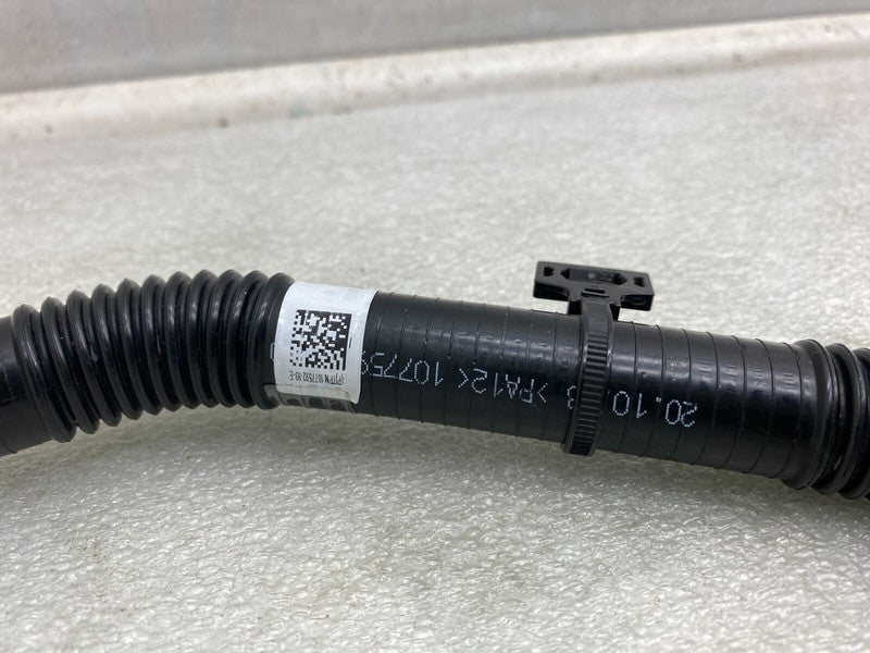 107759299E ⭕17-23 Model 3 Front Pump to Tunnel Radiator Coolant Hose Pipe Tube 1077592-99-E