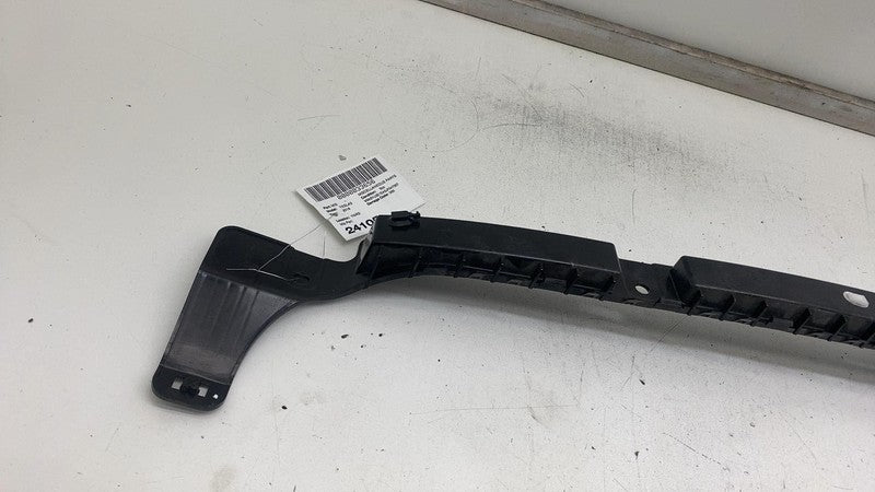 112119100C ⭕ 2017-2023 Tesla Model 3 Rear Bumper Center Support Mount Bracket 1083994-00-E