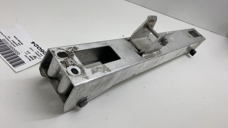 PT00012090 ⭕ 22-24 R1T R1S Front Windshield Cowl Panel Crossmember Brace Bracket PT00012090