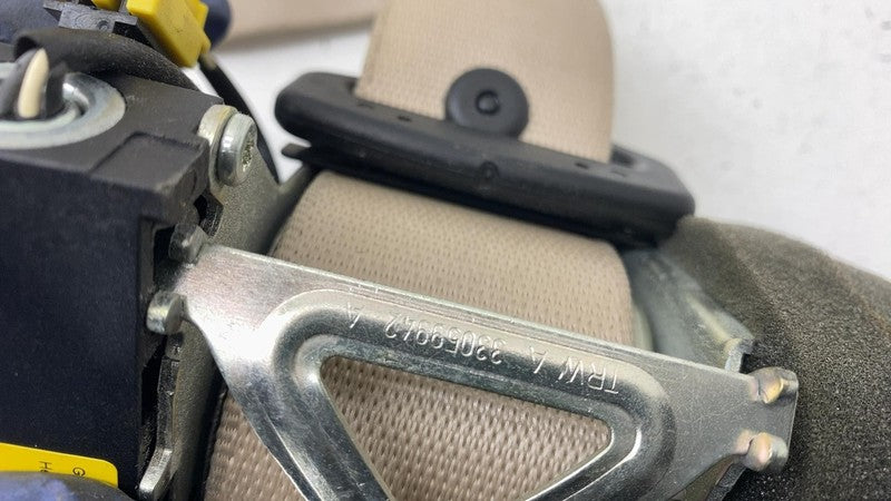 ⭕ 2010-2016 Mercedes Benz E350 E-Class Rear Right Seatbelt Retractor Assembly