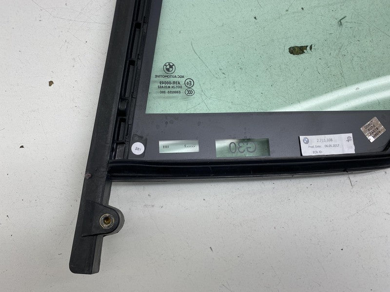 ⭕ 2017-2023 BMW 540i Rear Right Side Door Quarter Window Vent Glass OE