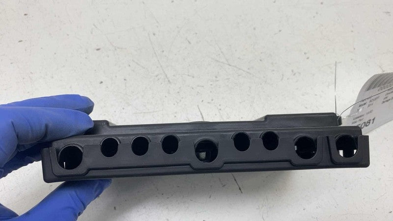 ⭕ 2014 Land Rover Range Rover Sport Battery Terminal Fuse Box Unit 192