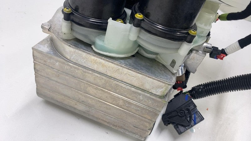150202200E 20-23 Model Y Supermanifold Refrigerant Chiller + Coolant Reservoir 1549902-00-C
