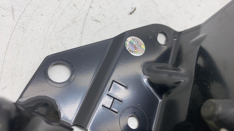 ⭕ 2006-2015 Mazda MX-5 Miata PAIR Left & Right Rubber Stopper Grommet Bracket