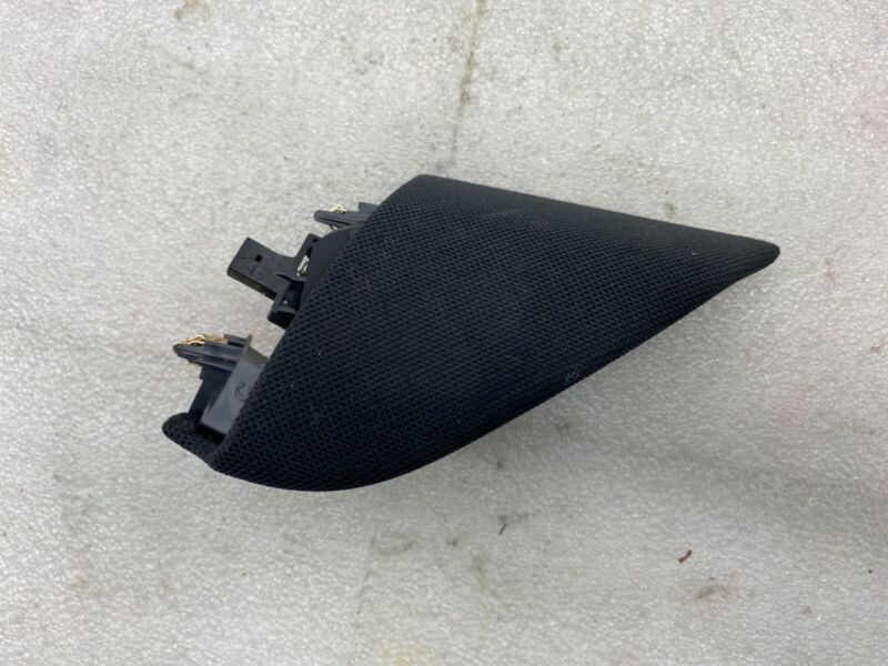 1095657 00 E ⭕ 2017-2023 Model 3 Front Side Audio Tweeter & Speaker Cover Left 1095657-00-E