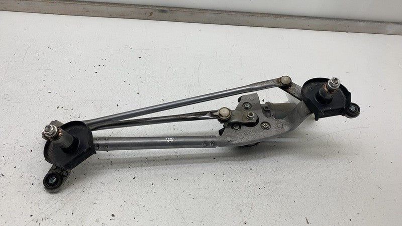 86511SJ010 2019-2020 Subaru Forester Front Windshield Wiper Motor & Linkage Assembly OEM