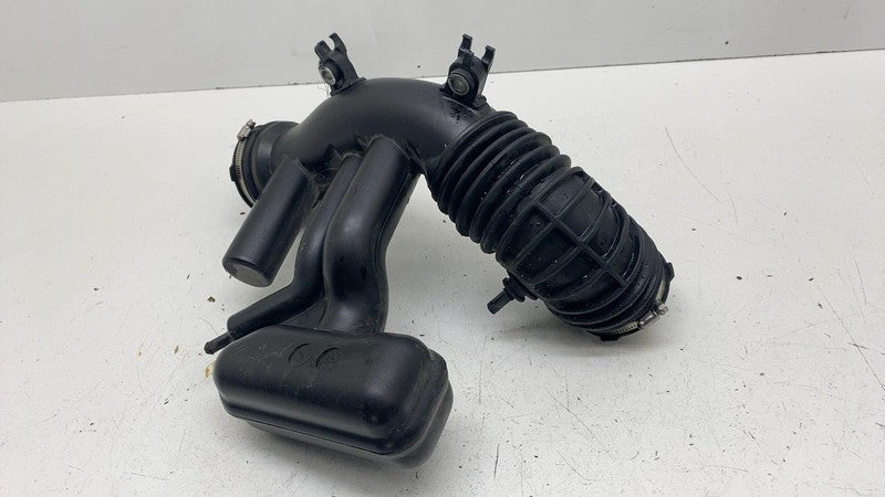 04627065AD ⭕ 2012-2018 Jeep Wrangler Air Cleaner Intake Hose Duct Assembly OEM 04627065AD