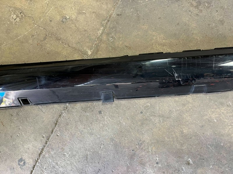 6005875 00 J ⭕12-20 Model S Passenger Side Rocker Panel Outer Sill Molding Right 6005875-00-J