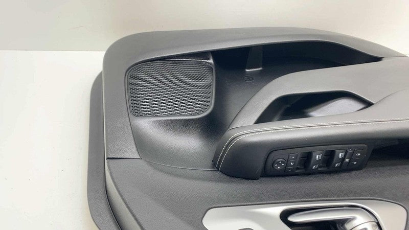 7TF911ZAAA ⭕ 17-25 Chrysler Pacifica Front Driver Side Interior Door Trim Panel Cover Left