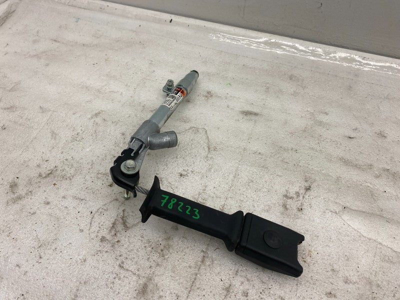 100453205E 12-20 Model S Left Model X Right Seat Belt 1st Row Lap Pretensioner 1004532-05-E
