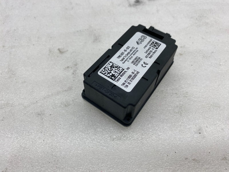 111858000C ⭕17-23 Model 3 Tire Pressure Monitoring Module Sensor TPMS Receiver 1118580-00-C