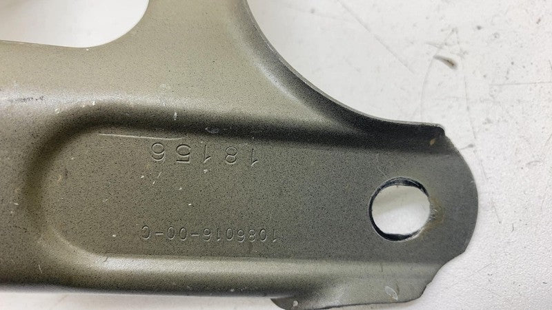 17-23 Model 3 Front Left/Right Fender Support Bracket  1086017-00-C/10