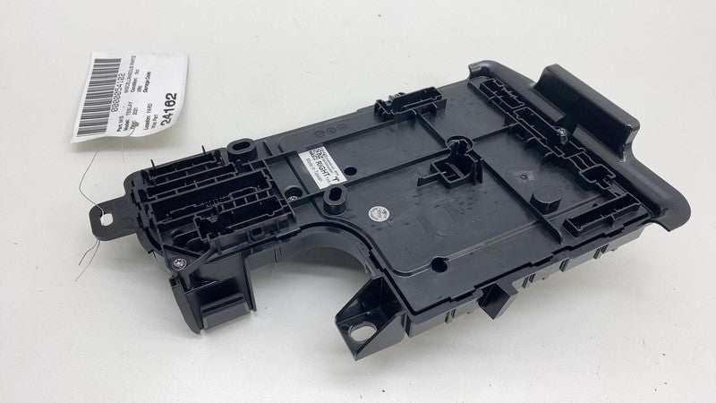 149784800D 2020-2024 Tesla Model Y Right Low Voltage Controller Electronic Control Module