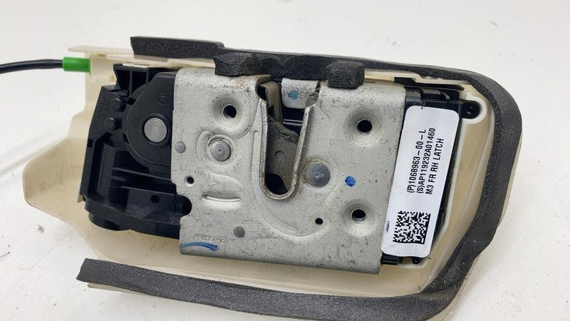 ⭕17-23 Tesla Model 3 Front Right Door Lock Latch Actuator Mechanism 10