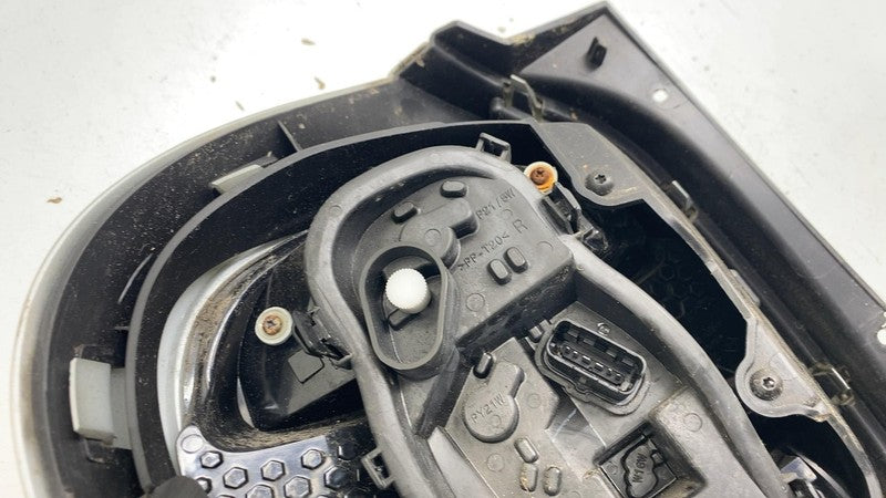 ⭕ 2019 Smart EQ Fortwo Rear Passenger Side Tail Light Brake Stop Tail 