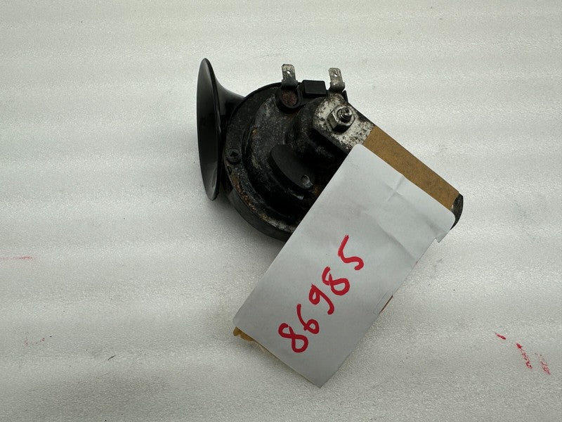 E1 0020046 ⭕2012-2020 Tesla Model S MS Seger Low Pitch Tone Horn 12V 410 Hertz with Bracket