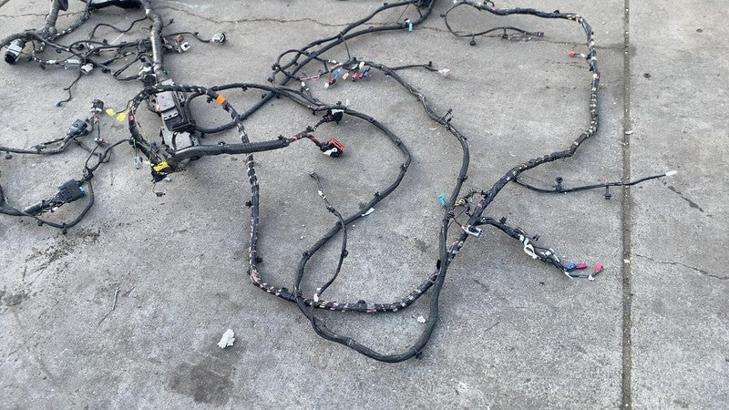 ⭕ 2022 Rivian EDV-700 Amazon Van Body Chassis Wiring Harness Cable C10