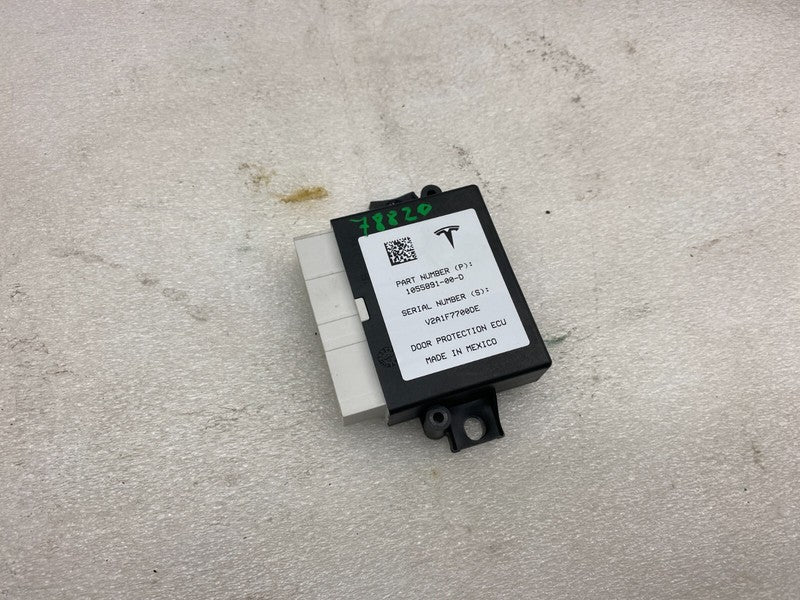 ⭕16-25 Model X Falcon Door Controller Ultrasonic ECU Control Module 10