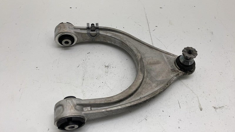 ⭕2022 EQS 450+ V297 Front Left Spindle Knuckle Wheel Hub w/ Control Ar