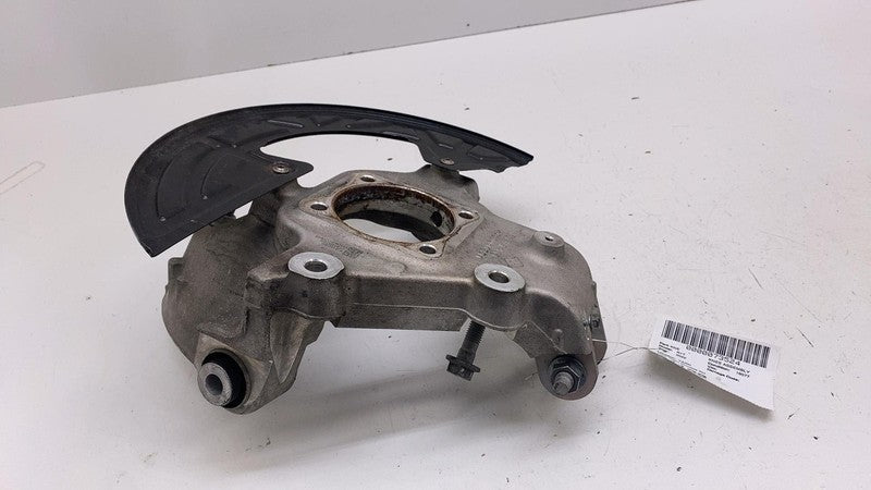 ⭕ 2022-2024 Rivian R1T R1S Rear Left Spindle Knuckle w/ Dust Shield PT