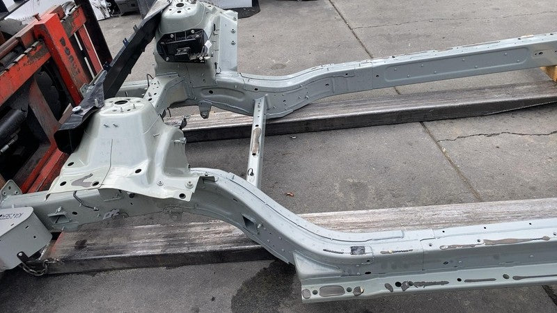 PT00031673D ⭕22-24 Rivian R1T R1S Chassis Main Suspension Body Frame Substructure