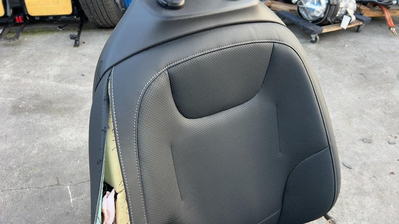 2022 2023 2024 Kia EV6 Front Passenger Seat w/ Headrest Right Perforated Black