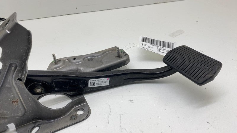 NJ9C-2D094-AB ⭕ 2021-2024 Ford Mustang Mach-E Brake Stop Foot Pedal & Bracket NJ9C-2D094-AB