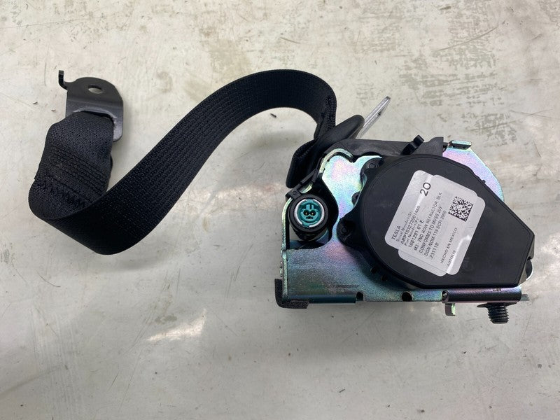 1081281-01-E ⭕ 17-23 Model 3 M3 Rear Left or Right 2nd Row Seatbelt Retractor 1081281-01-E