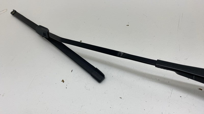 ⭕ 2022 Mercedes EQS 450+ Front Right Windshield Wiper Arm & Blade RH A