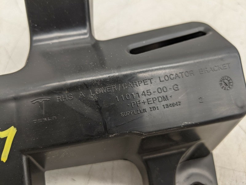 1101145 00 G ⭕ 2017-2023 Tesla Model 3 Front Lower Carpet Locator Bracket Right 1101145-00-G