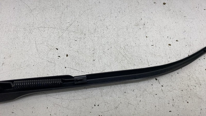 ⭕ 2017-2020 Maserati Levante Front Windshield Wiper Arm Right 67003233