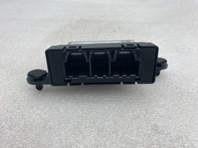 104847600C ⭕ 12-20 Model S ECU Park Distance Assist Control Sensor Module PDC 1048476-00-C