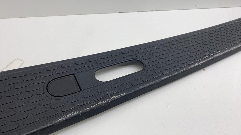 PT00000355-H ⭕ 22-24 Rivian R1T Left Trunk Cargo Pick Up Box Upper Molding Panel PT00030675E