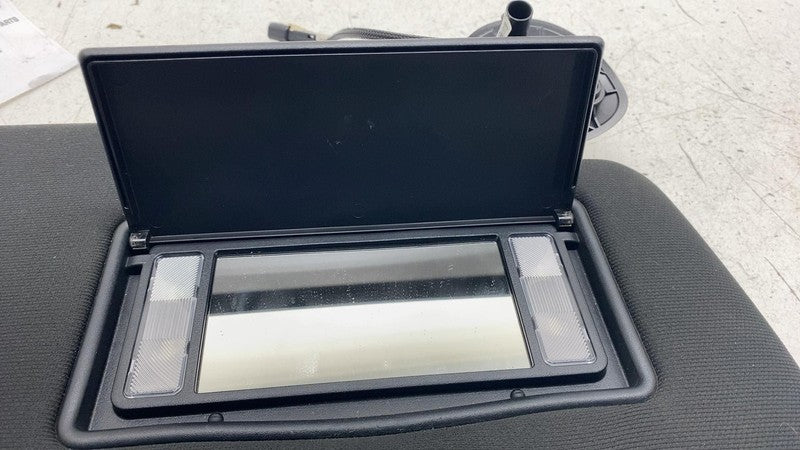 ⭕ 2019-2020 RAM 3500 Front Passenger Side Sun Shade Visor Sunvisor Rig