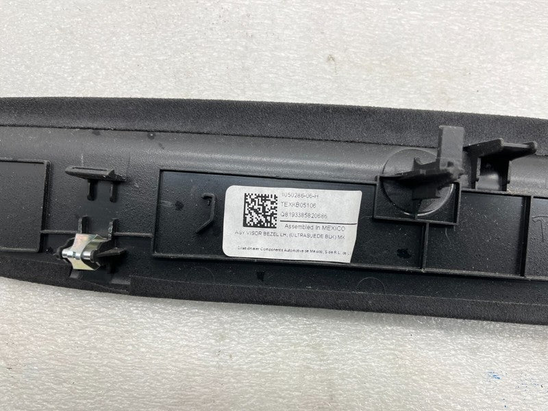 ⭕2016-2020 Tesla Model X Front Left Windshield Sun Visor Trim Bezel 10