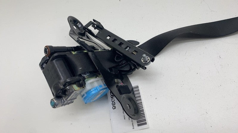 0589-P1-000249 ⭕ 2014-2015 Mercedes-Benz B Electric Drive Front Left Seatbelt & Retractor Assy