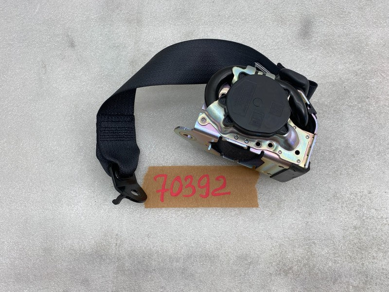 108128101F ⭕17-20 Tesla Model 3 Rear Left or Right 2nd Row Seat Belt Retractor 1081281-01-F