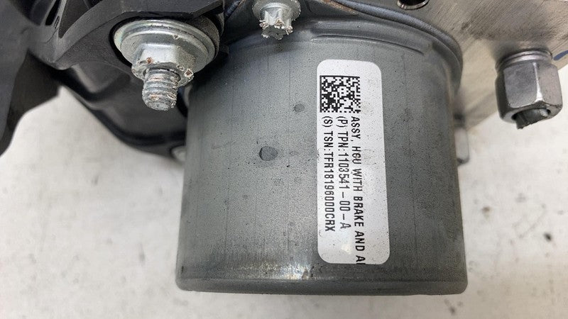 104474100D 2017-2023 Tesla Model 3 Anti-Lock Brake System Abs Pump Module Unit 1044745-00-B