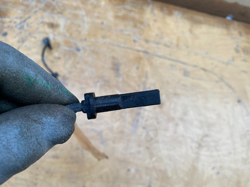 103779600C ⭕ 12-20 Model S Rear Left/Right Intelligent ABS Wheel Speed Sensor 1037796-00-C