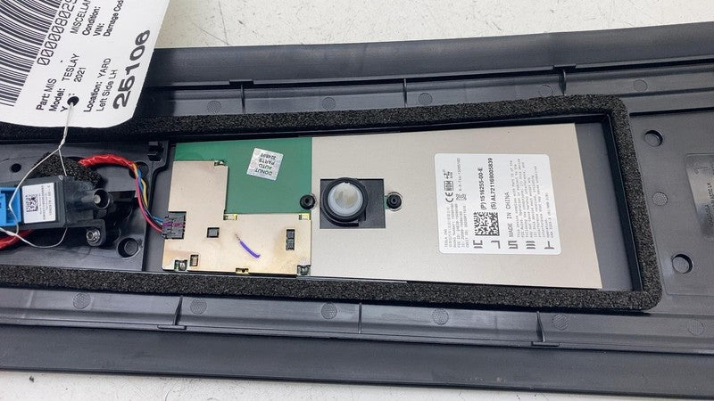 149424000A ⭕ 20-23 Model Y Left Exterior B-Pillar Applique Trim w/ Camera LH 1506885-90-F