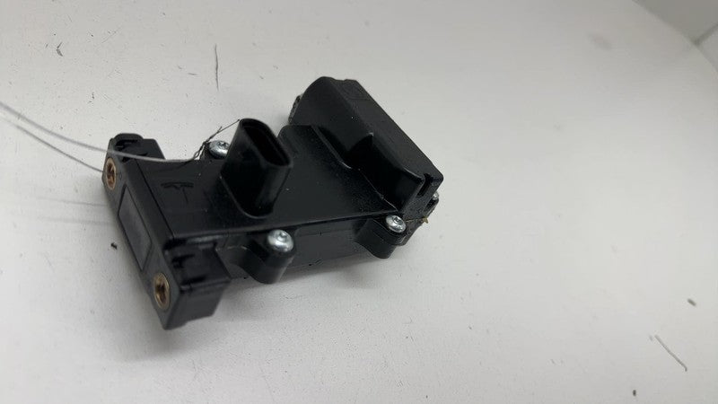 ⭕ 16-24 Model X Front Left Door Pop Actuator Control Unit Module LH 10