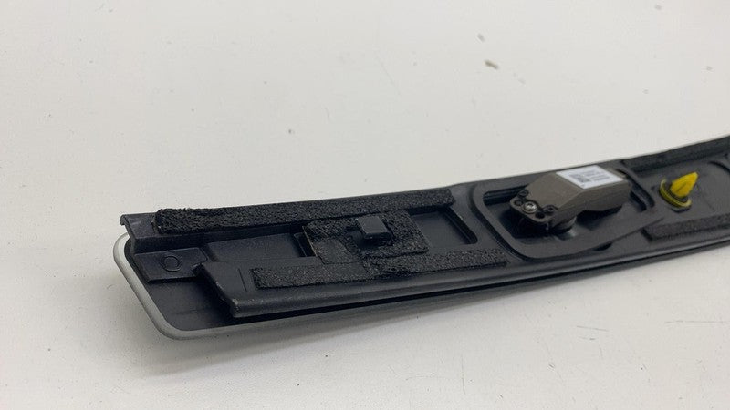 ⭕ 2016-2020 Model X Right B-Pillar Applique Trim Molding w/ Camera 108