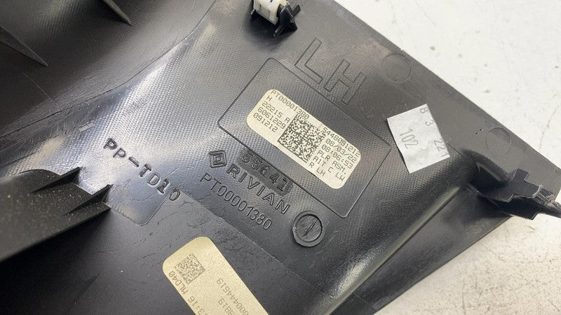 PT00001380 ⭕ 2022-2024 R1T Rear Driver Side C-Pillar Lower Trim Cover Panel Left PT00001380