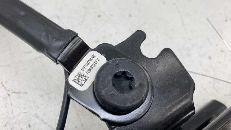 110168399D ⭕ 2017-2023 Model 3 Front Right Seat Rail Track Left Side Section 1101683-99-D