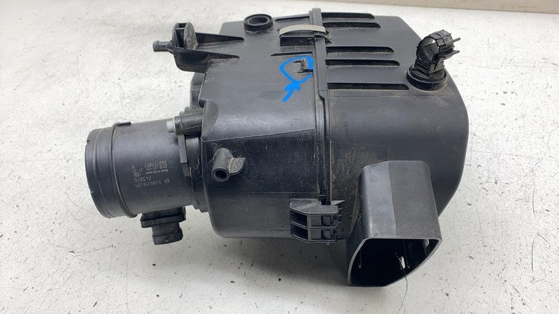 ⭕ 2017-2022 Maserati Levante Left Engine Air Filter Box Housing Assy 6